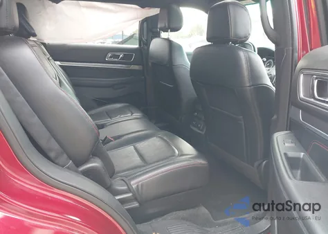 2016 Ford Explorer Sport z USA, uszkodzony, nr VIN 1FM5K8GT8GGC80472